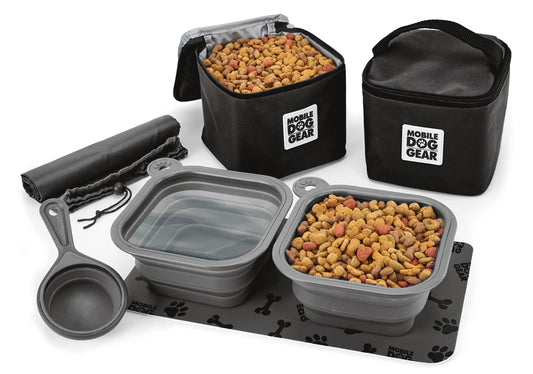 1. Mobile Dog Gear Dine Away Bag (Medium/Large Dogs)